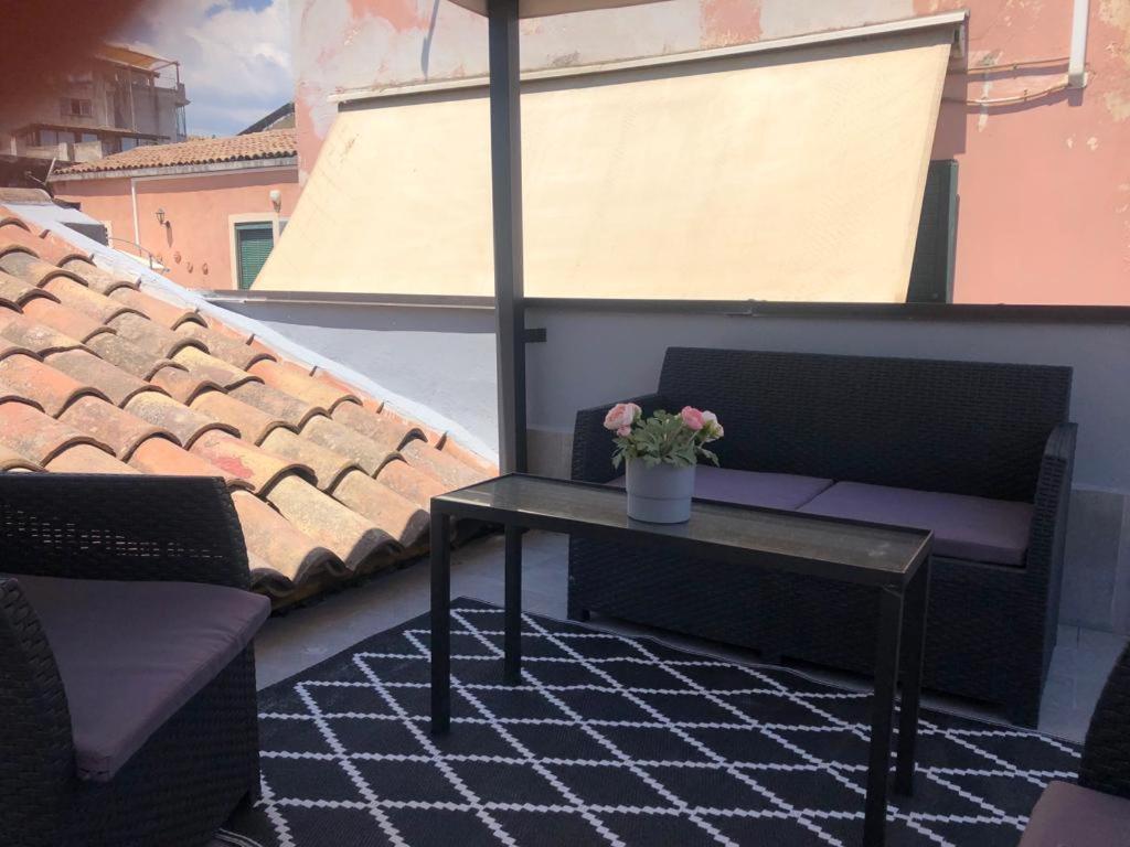 Narciso Boutique Apartment Acireale Exteriör bild