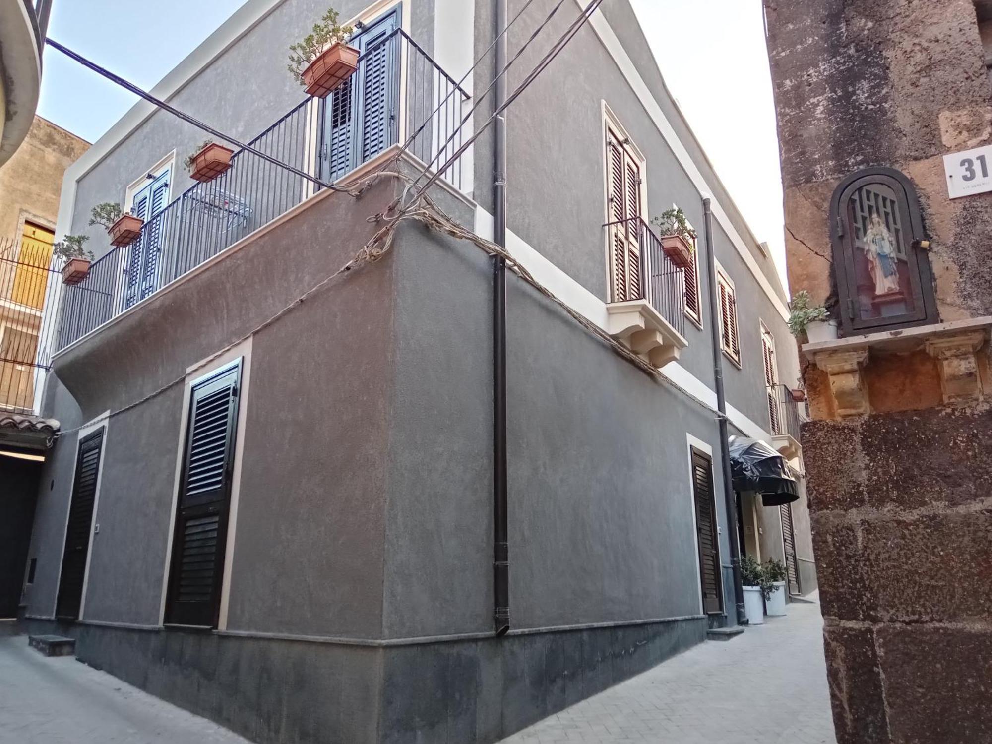 Narciso Boutique Apartment Acireale Exteriör bild